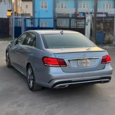 Mercedes-Benz E 350
