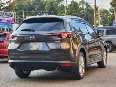 Mazda CX-8