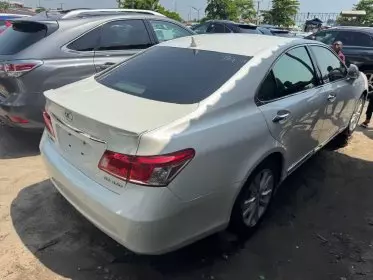 Lexus ES 350