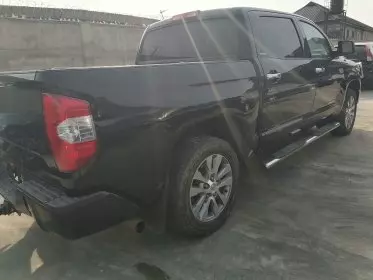 Toyota Tundra