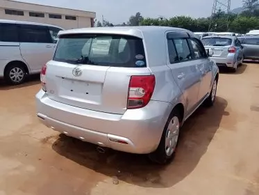 Toyota Ist