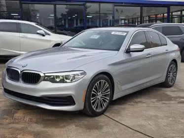 BMW 530i