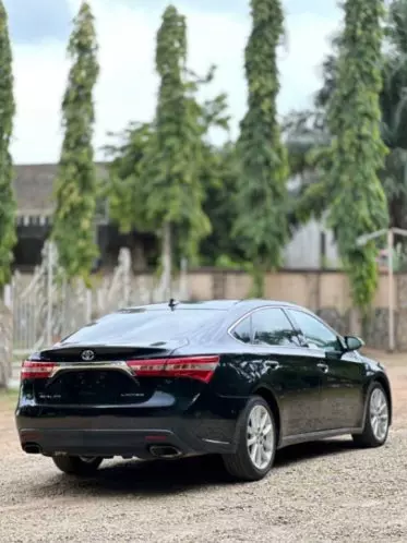 Toyota Avalon