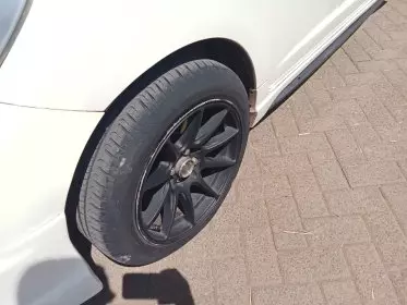 Honda Fit shuttle hybrid