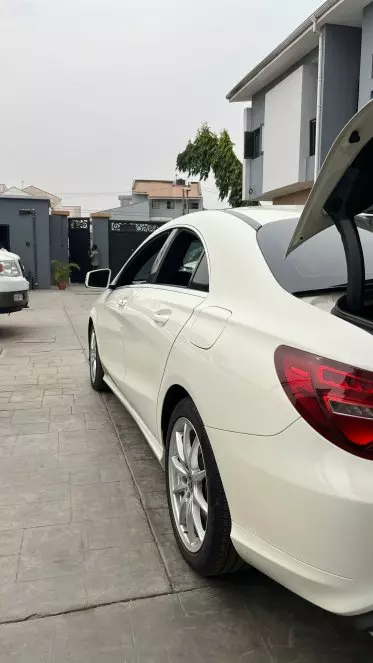 Mercedes-Benz C 250