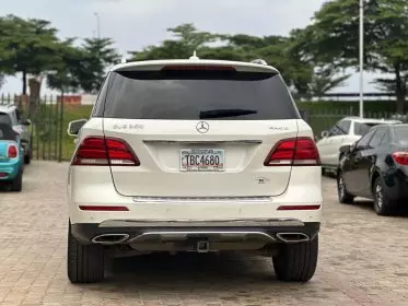 Mercedes-Benz GLE 350