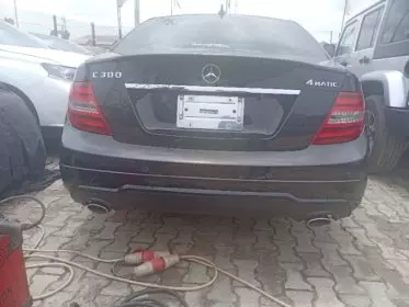 Mercedes-Benz C 300