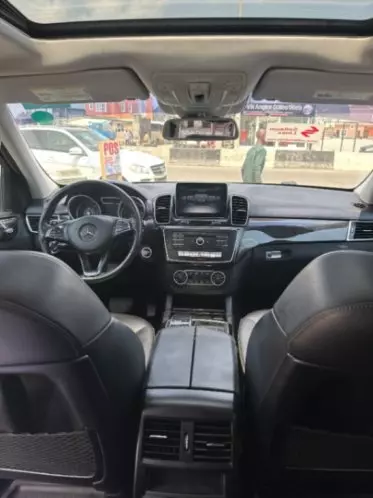 Mercedes-Benz GLE 350