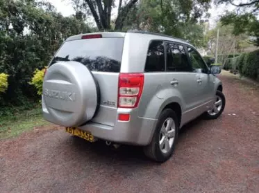 SUZUKI Vitara