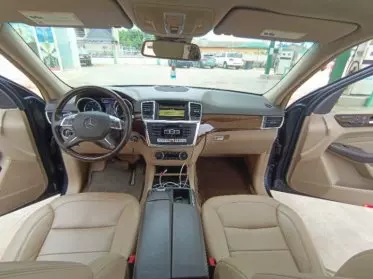 Mercedes-Benz ML 350