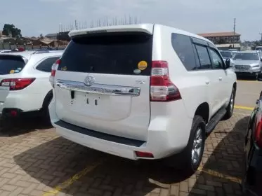 Toyota Landcruiser Prado