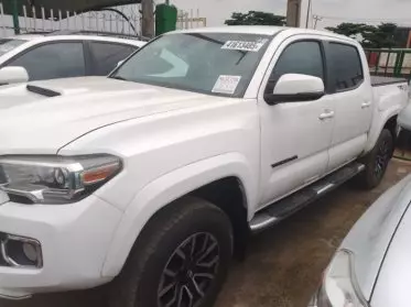 Toyota Tacoma
