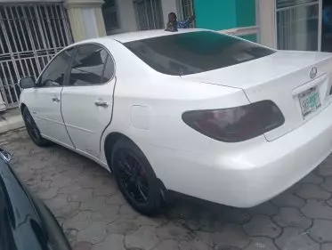 Lexus ES 330