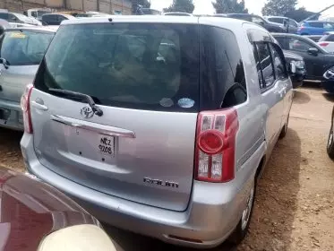 Toyota Raum