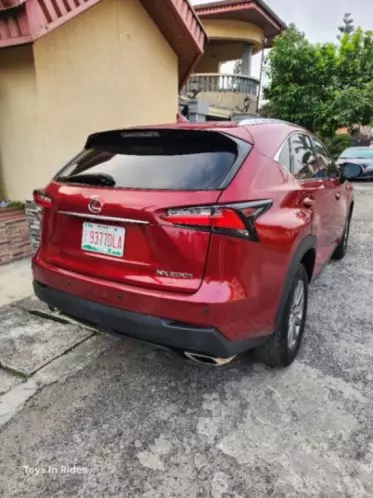 Lexus NX 200T