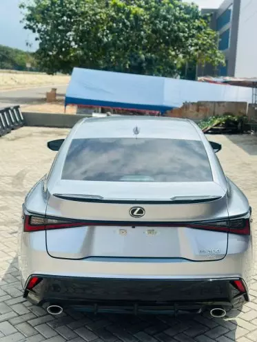 Lexus IS 300