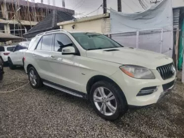 Mercedes-Benz ML 350