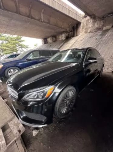 Mercedes-Benz C 300