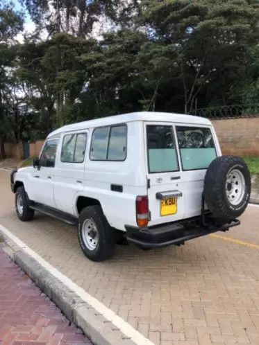 Toyota Land Cruiser