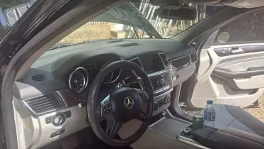 Mercedes-Benz ML 350