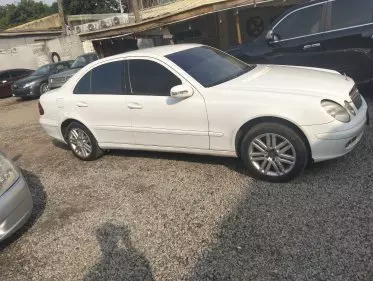 Mercedes-Benz E 350