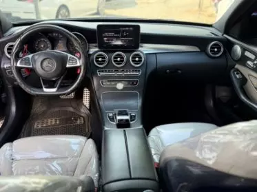 Mercedes-Benz C 400