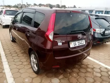 Toyota Passo Sette