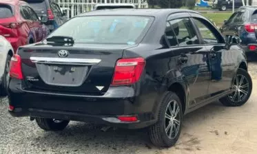 Toyota Axio 