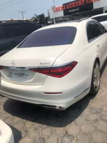 Mercedes-Benz S 500