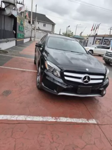 Mercedes-Benz GLA 250