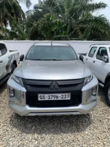 Mitsubishi L200