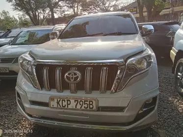 Toyota Landcruiser Prado