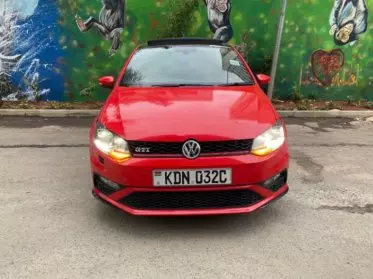 VOLKSWAGEN polo sedadan trend  ba ess