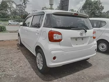 Daihatsu Boon 