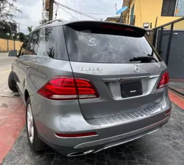Mercedes-Benz GLE 350