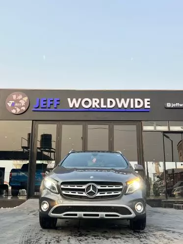 Mercedes-Benz GLA 250