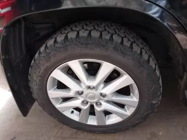 Toyota Landcruiser  V8