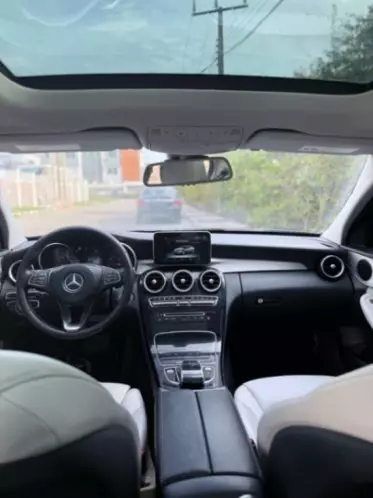 Mercedes-Benz C 300