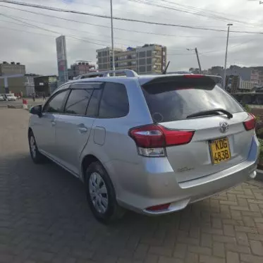 Toyota Fielder 