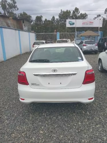 Toyota Axio