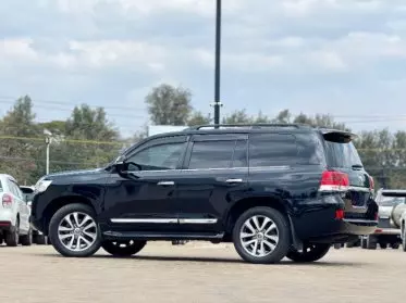 Toyota Landcruiser ZX