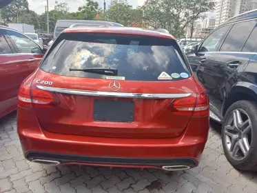 Mercedes-Benz C 200