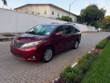 Toyota Sienna