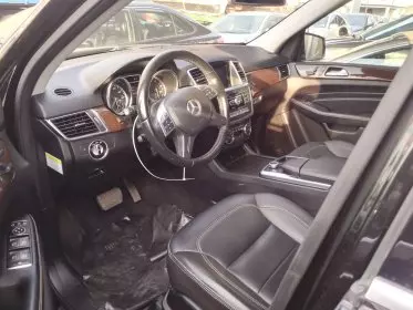 Mercedes-Benz ML 350