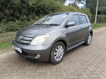 Toyota Ist
