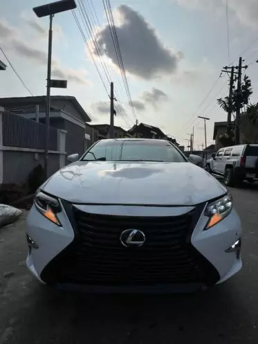 Lexus ES 350