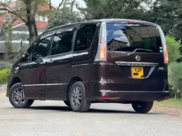 Nissan Serena Hybrid