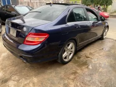 Mercedes-Benz C 300