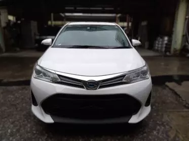 Toyota Axio hybrid 