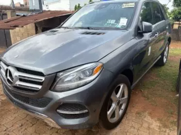 Mercedes-Benz GLE 350
